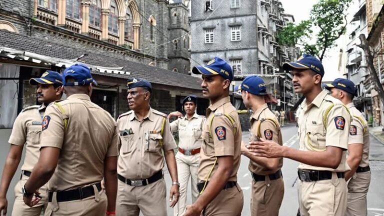 मुंबई में बंधक बनाए गए बच्चों का रेस्क्यू, पुलिस की जवाबी कार्रवाई में आरोपी ढेर