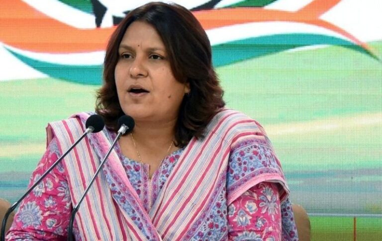 शशि थरुर की पोस्ट पर सुप्रिया श्रीनेत का पलटवार, मुझे पीएम मोदी के भाषण में कुछ भी सराहनीय नहीं लगा 
