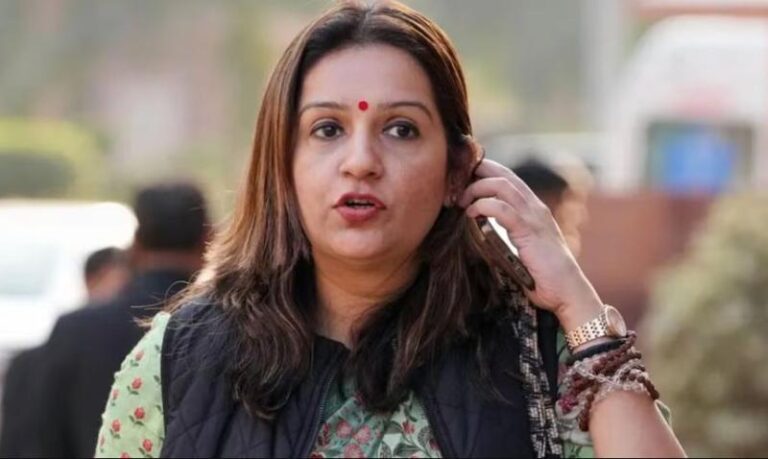 शिवसेना सांसद ने स्वास्थ्य मंत्री से शिकायत की, कहा- करोड़ों लोगों की जिंदगी खतरे में
