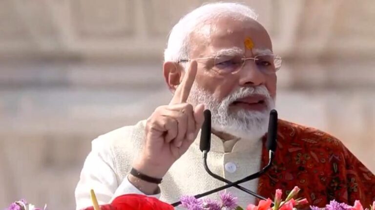 आज का भारत केवल बड़े सपने नहीं देख रहा, बड़े फैसले भी ले रहा है: पीएम मोदी