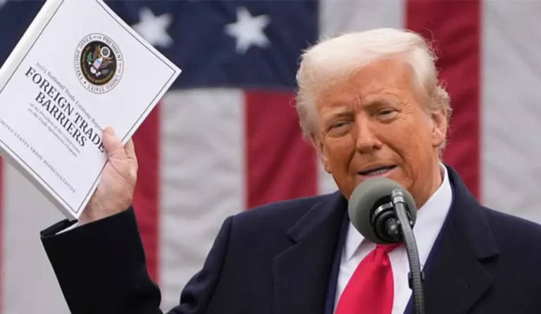 विदेशी गैजेट्स होंगे महंगे, अमेरिका में मैन्युफैक्चरिंग लौटाने की तैयारी…