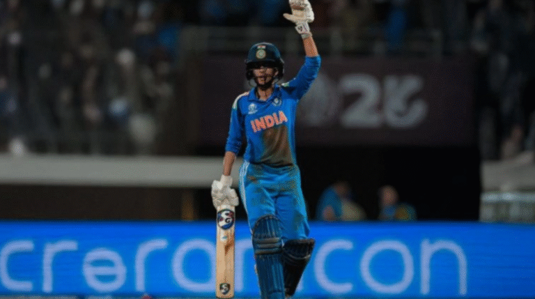 खिलाड़ी ने सेमीफाइनल में जड़ा ऐसा चौका कि आलोचक भी रह गए हैरान