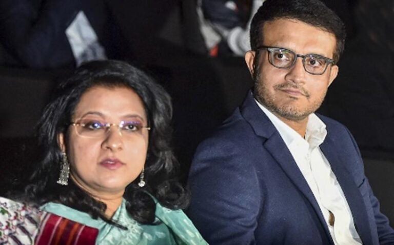 सौरव गांगुली की पत्नी डोना हुईं ऑनलाइन ट्रोलिंग का शिकार, साइबर शिकायत दर्ज