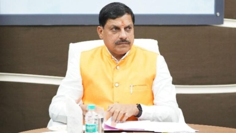 दिल्ली कार ब्लास्ट पर सीएम मोहन यादव ने जताया दुख, महाकाल मंदिर समेत पूरे प्रदेश में सुरक्षा बढ़ाई गई