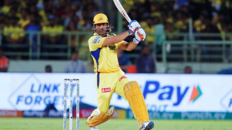 अगला IPL सत्र हो सकता है धोनी का अंतिम, CSK ने 28.40 करोड़ में खरीदे स्टार्स