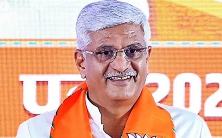 केंद्रीय मंत्री शेखावत बोले— एसआईआर का विरोध करने वाले हैं खुद कंफ्यूज 