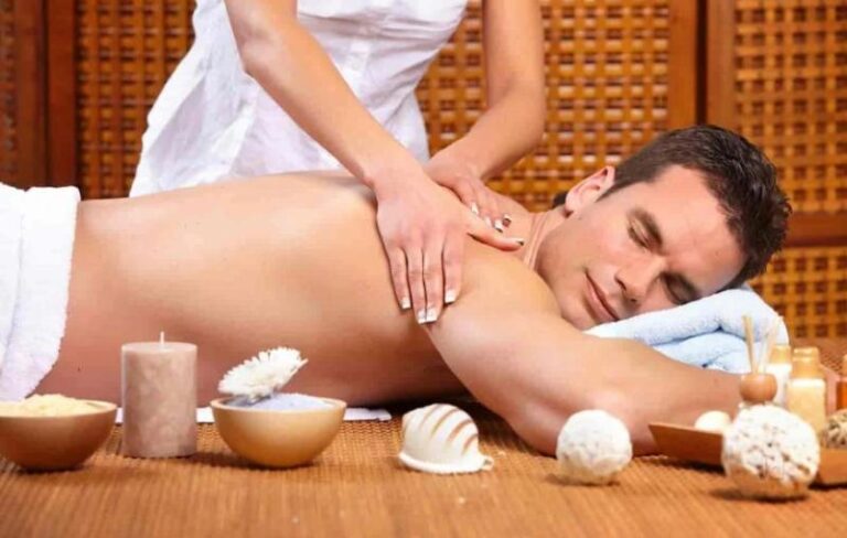 जम्मू  में कई स्पा सेंटरों पर एक साथ छापे 