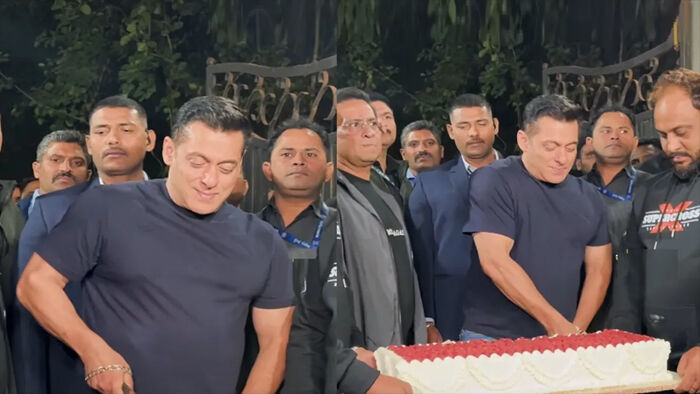 सलमान खान ने 60वां जन्मदिन मनाया धूमधाम से, फार्महाउस में सजी स्टार्स की महफिल