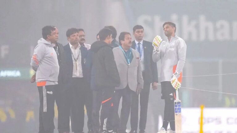 क्रिकेट मैच रद्द होने पर टिकट का पैसा वापस मिलता है या नहीं? जानें नियम