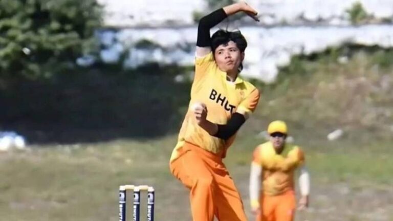 भूटान के स्पिनर ने रचा इतिहास, 7 रन देकर झटके 8 विकेट