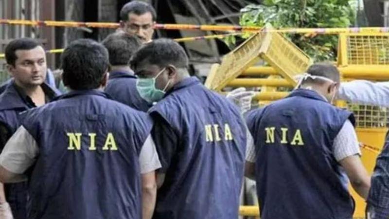 NIA ने कसी कमर…कश्मीर में कई जगहों पर छापेमारी, क्या हाथ लगा कोई बड़ा सुराग? NIA ने कसी कमर…कश्मीर में कई जगहों पर छापेमारी, क्या हाथ लगा कोई बड़ा सुराग?