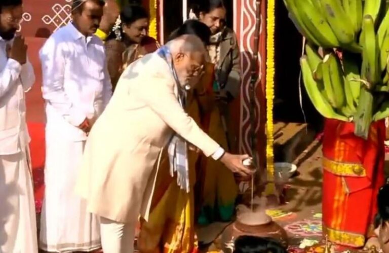 पीएम मोदी ने केंद्रीय मंत्री मुरुगन के घर पहुंच की पूजा-अर्चना और बोले, पोंगल अब ग्लोबल त्योहार