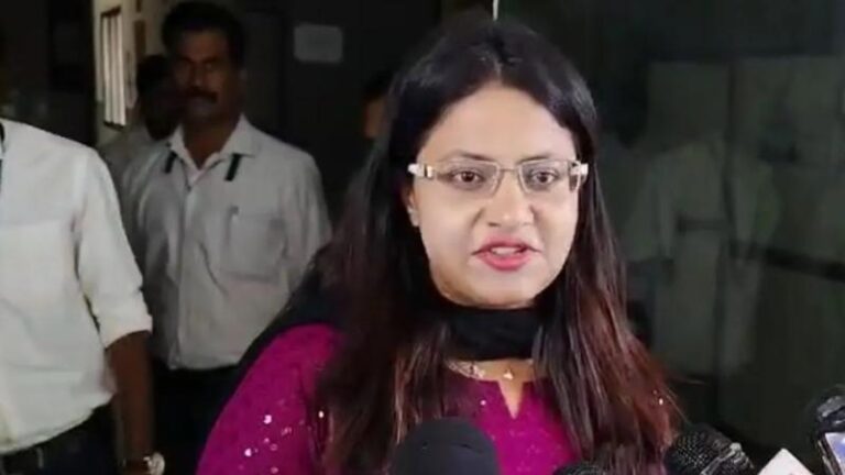 पूजा खेडकर ने नेपाली शख्स पर लगाया किडनैपिंग और प्रताड़ना का आरोप, बोलीं- ‘घर में बांधकर रखा गया था
