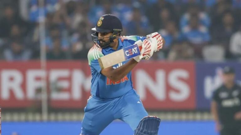 रोहित शर्मा ने T20 में मचाया ‘कोहराम’, 650 छक्के जड़कर बने दुनिया के पहले बल्लेबाज