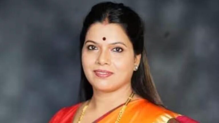 मुंबई में पहली बार BJP की मेयर, रितु तावड़े होंगी महापौर, शिंदे की पार्टी का होगा Deputy Mayor