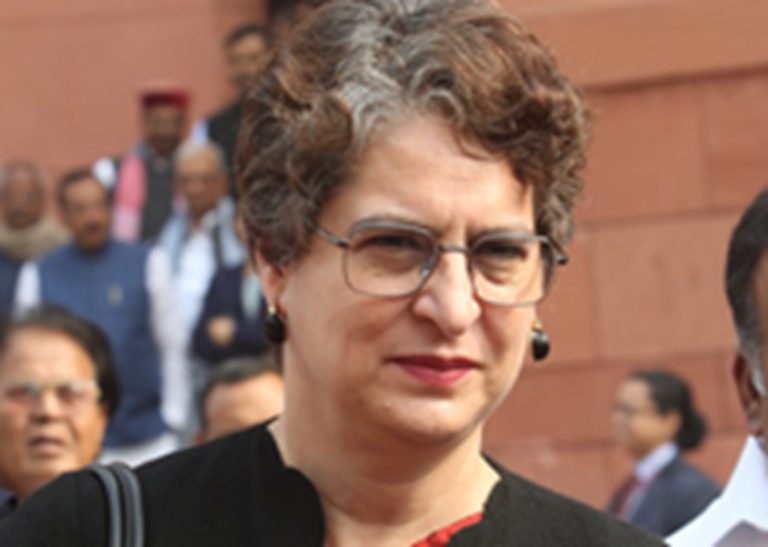 सरकार संसद में चर्चा से मुंह मोड़ रही है – कांग्रेस सांसद प्रियंका गांधी वाड्रा