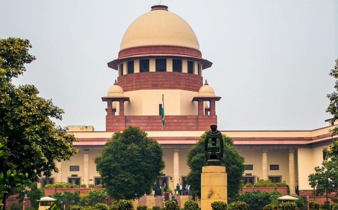 1200px-Supreme_Court_of_India_01-1.jpg