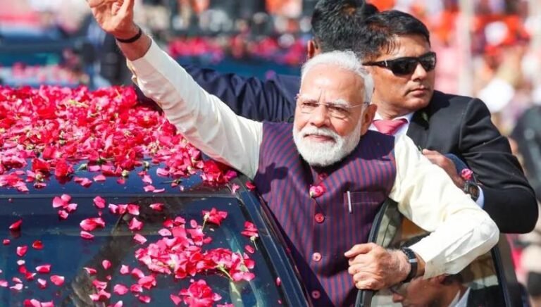 साणंद आज विकास और नवाचार का एक जीवंत केंद्र बन गया: पीएम मोदी