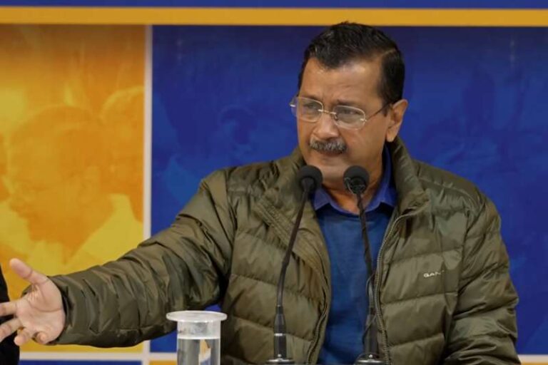 हाईकोर्ट ने जज बदलने की याचिका खारिज की, केजरीवाल अब सुप्रीम कोर्ट पहुंचे